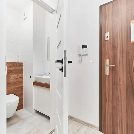 Exclusive Teczowa With Underground Parking By Renters *