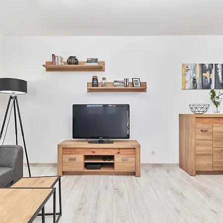 Exclusive Teczowa With Underground Parking By Renters