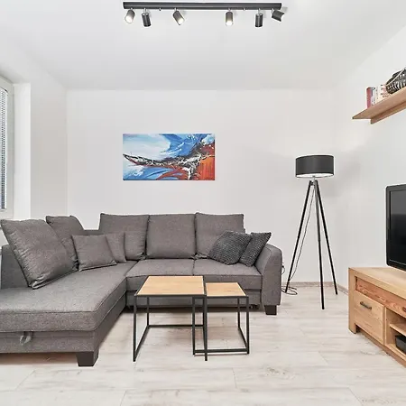 Exclusive Teczowa With Underground Parking By Renters Apartment Wroclaw