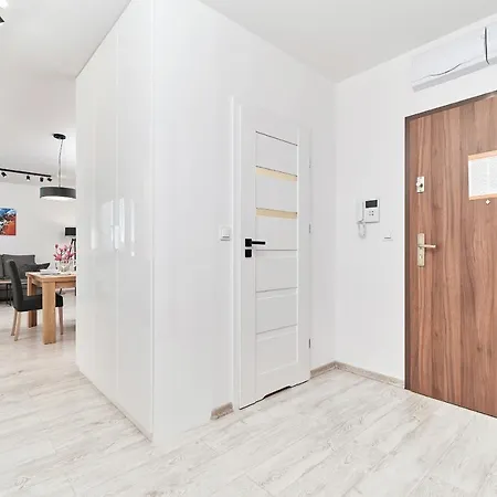 Apartment Exclusive Teczowa With Underground Parking By Renters *