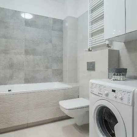 Exclusive Teczowa With Underground Parking By Renters * Wroclaw
