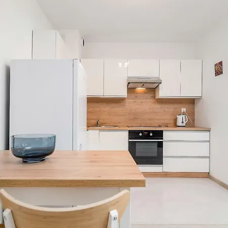 Apartment Exclusive Teczowa With Underground Parking By Renters *