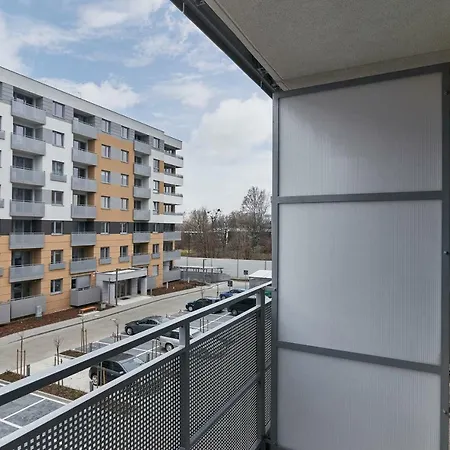 アパート Exclusive Teczowa With Underground Parking By Renters ヴロツワフ