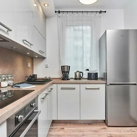 Lejlighed Exclusive Teczowa With Underground Parking By Renters Wrocław