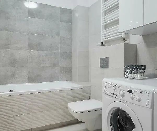 Exclusive Teczowa With Underground Parking By Renters * Βρότσλαβ