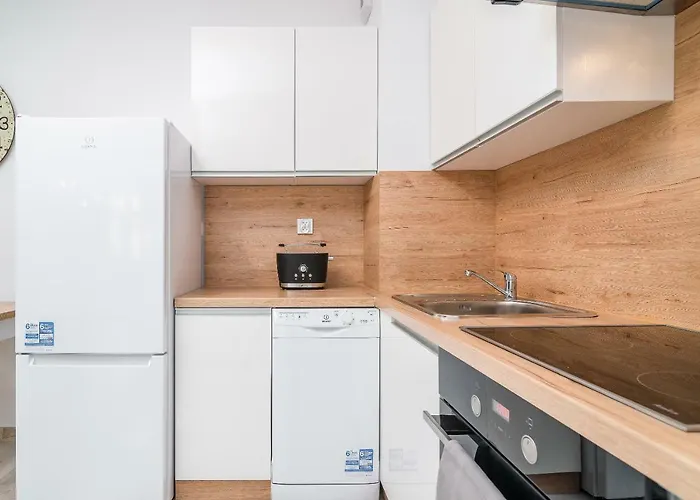 Exclusive Teczowa With Underground Parking By Renters Διαμέρισμα