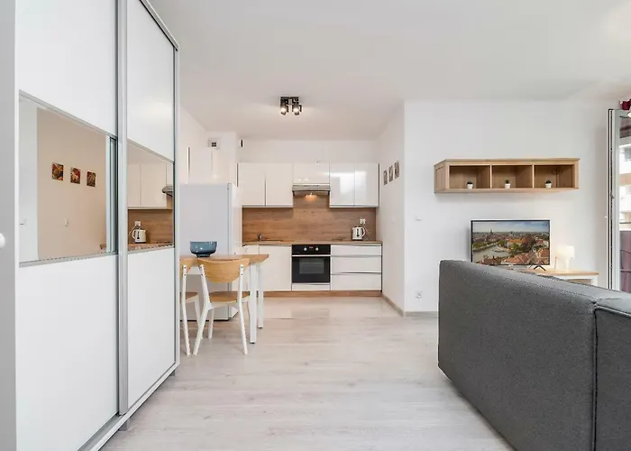 Exclusive Teczowa With Underground Parking By Renters Βρότσλαβ