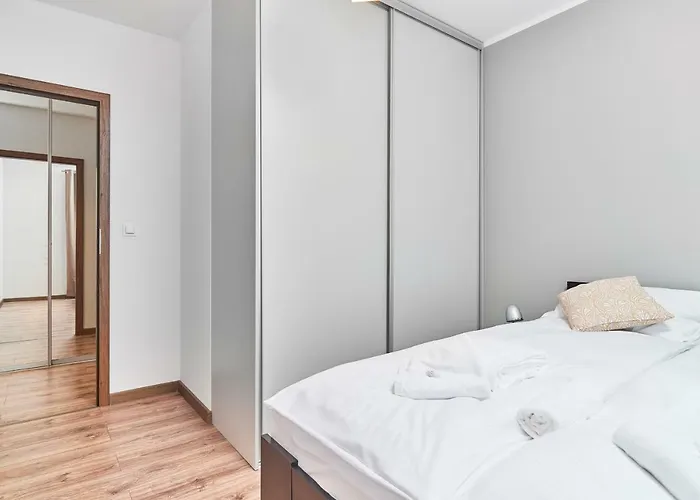 Exclusive Teczowa With Underground Parking By Renters * Βρότσλαβ